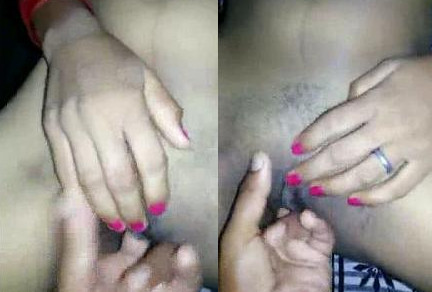 Sexy Indian bhabhi’s horny pussy very hard fingering by hubby