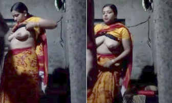 Desi Village Beautiful aunty with neighbor for cash