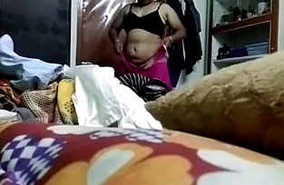 Desi tamil mom chenging n saree wearing record by Secretly