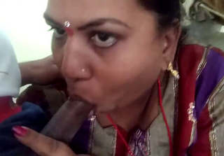 Telugu Aunty Sucking Friend Cock