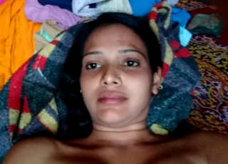 Beautiful Cute Desi Girl Showing Boobs And Hairy Pussy