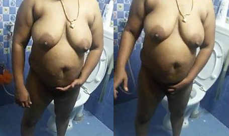 chennai sexy tamil aunty naked bathing