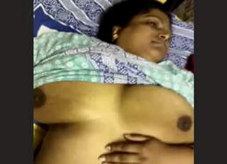 Desi Mature Aunty Captured Nude