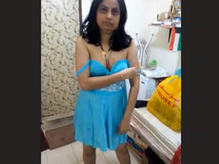 Desi Bhabhi Hot Couple Videos Part 4
