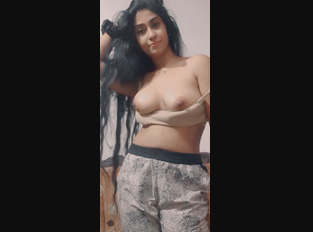 Sexy Desi Hot Girl Showing Her Sexy Ass Part 3